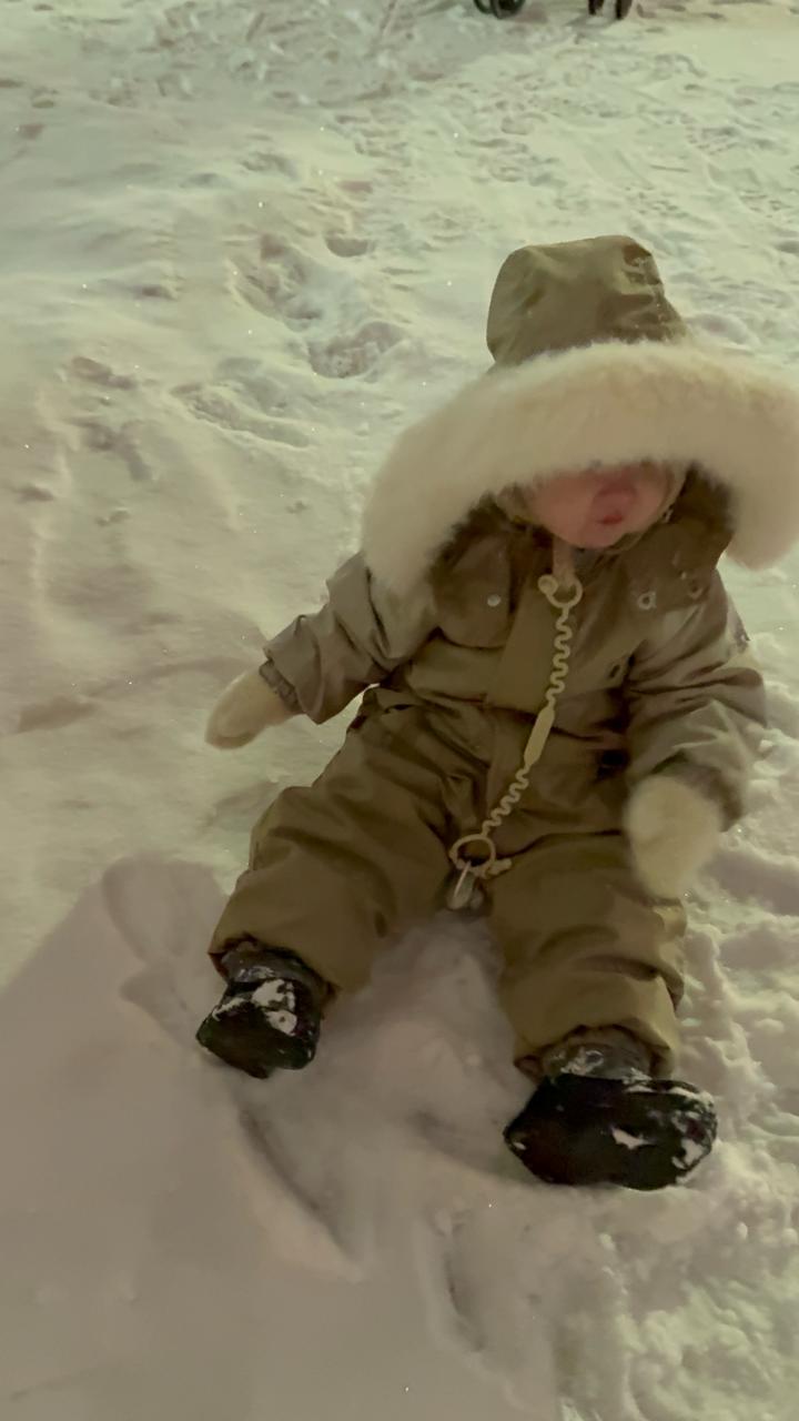 Художник обязан верить в любую несуразицу image preview